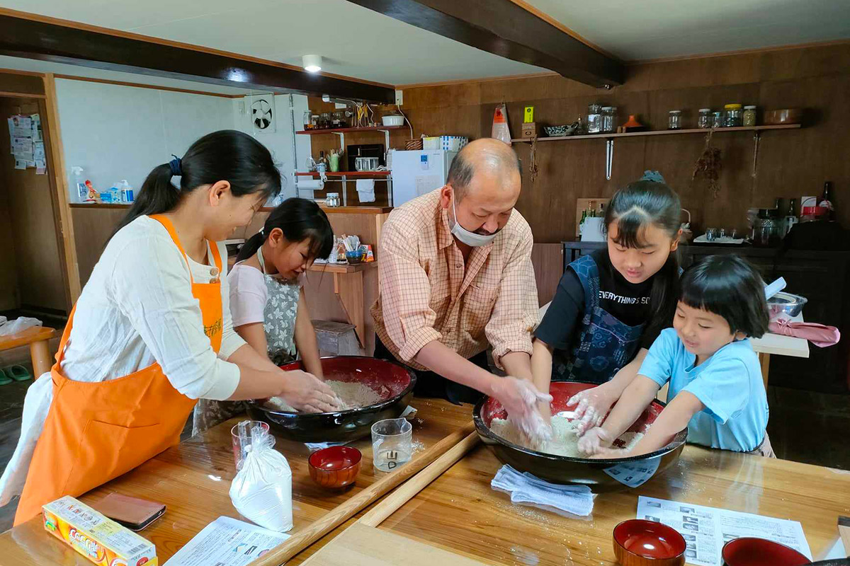 尾花沢ほその村で実りの秋、収穫体験をたのしもう！